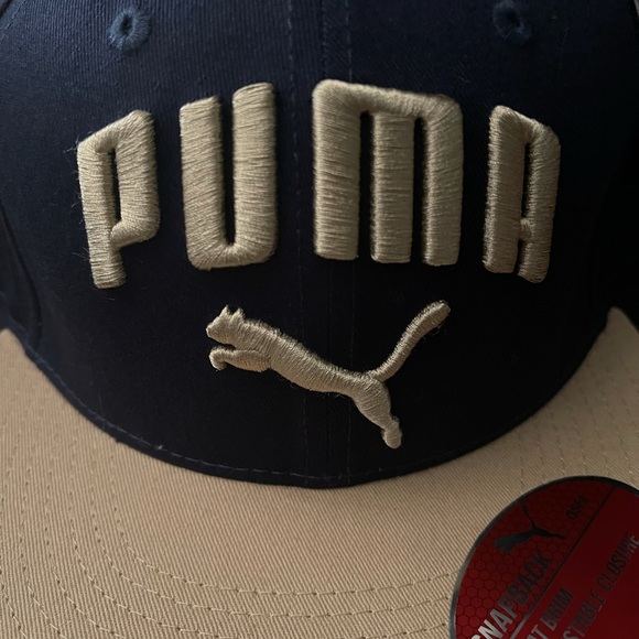 PUMA Evercat Color Blocked Flat Bill Snapback Cap - Picture 8 of 8